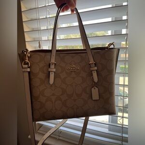 Coach mollie tote 25 signature canvas with crossbody cream and white color